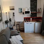 Studio Rue de la Santé